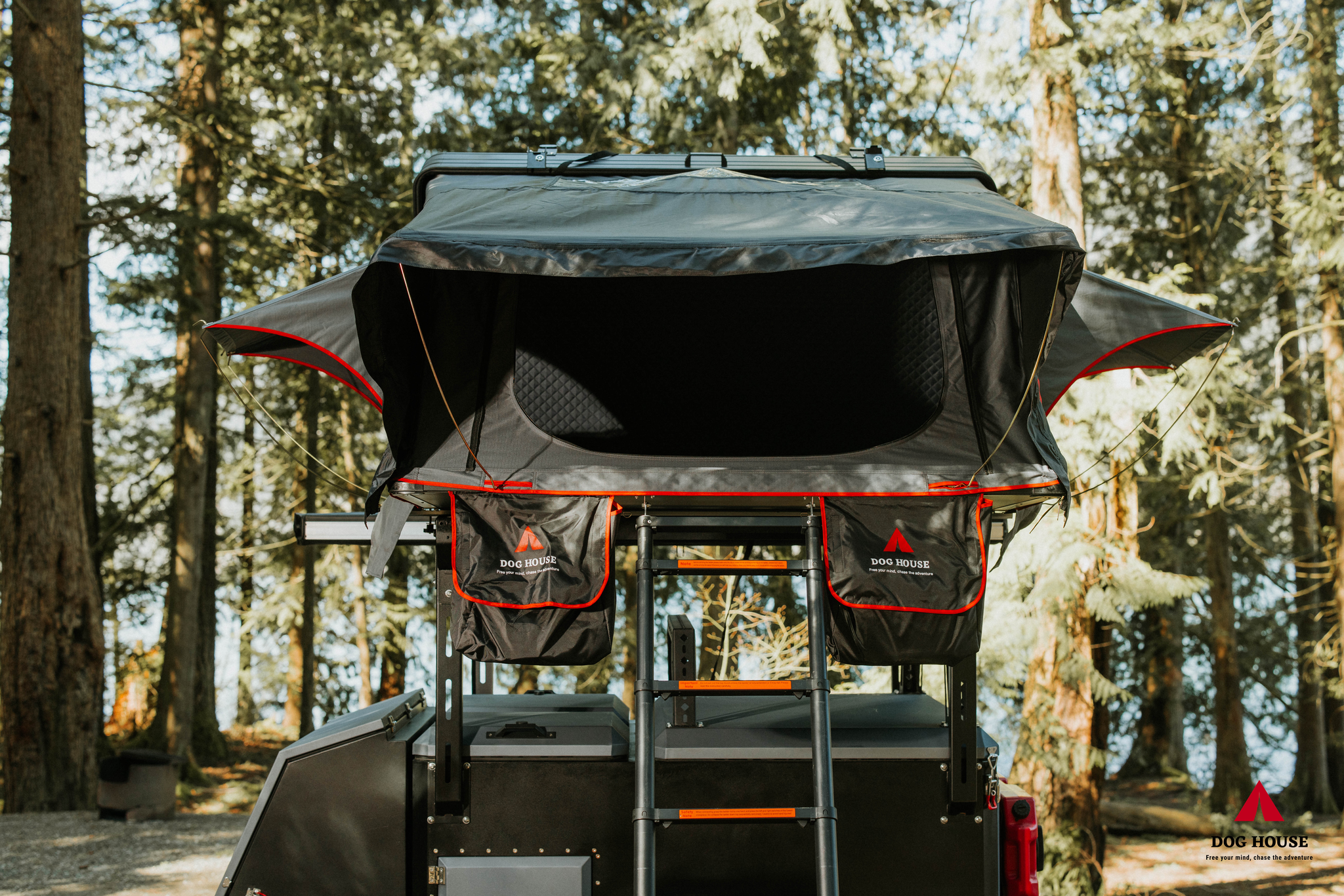 Pop up sales dog house tent