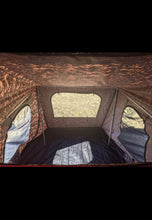 Load image into Gallery viewer, Delta Annex Room